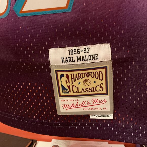 Mitchell & Ness 1998 Utah Jazz Karl Malone basketball Jersey Men Small Authentic - Picture 4 of 6